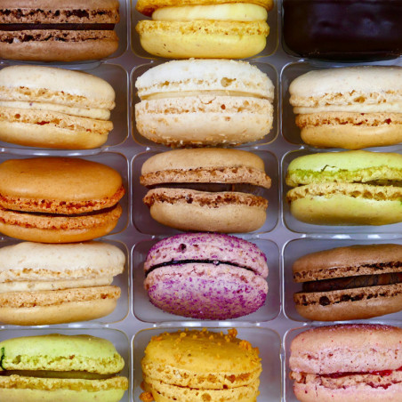 Coffret de 25 Macarons proposé par votre Traiteur Maison Carli